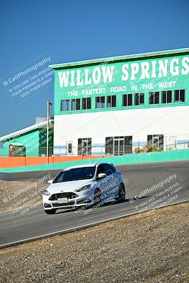 media/Oct-18-2025-Extreme Speed (Sat) [[d6d7e1fef1]]/Group 4 Orange/Session 1 (Turn 4)/